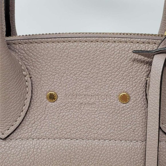 Louis Vuitton Pont Neuf MM Empreinte Shoulder Bag - Picture 12 of 16